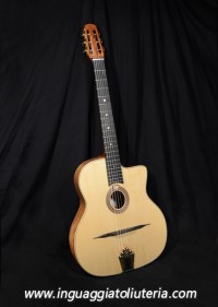 Manouche guitar “oval sound hole” (petite bouche) Mod.  2014